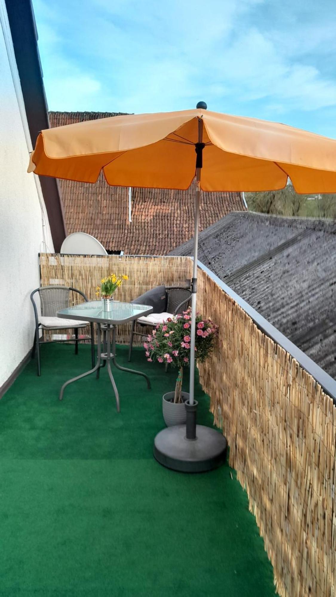 Ferienwohnung An Den Itzauen Großheirath Exteriér fotografie